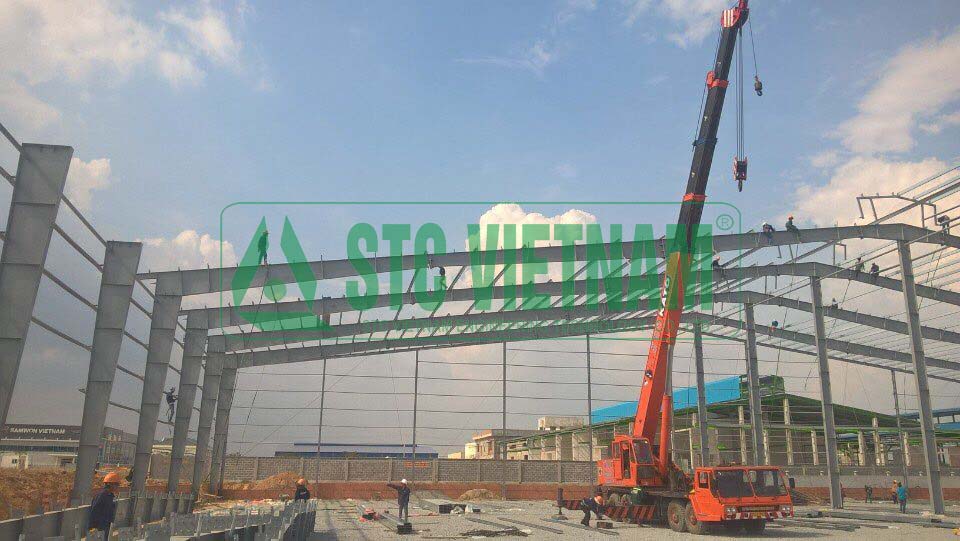Xây dựng nhà tiền chế, nhà xưởng