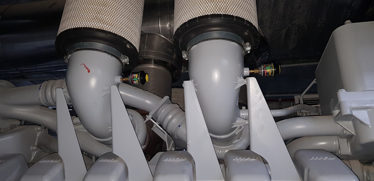 Bộ báo tắc nghẽn lọc gió Fleetguard